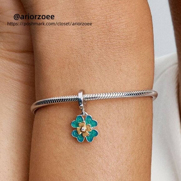 Pandora Spinnable Four Leaf Diamond Dangle Charm - Picture 5 of 6